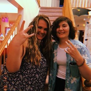 Meet your Posher, Nicole